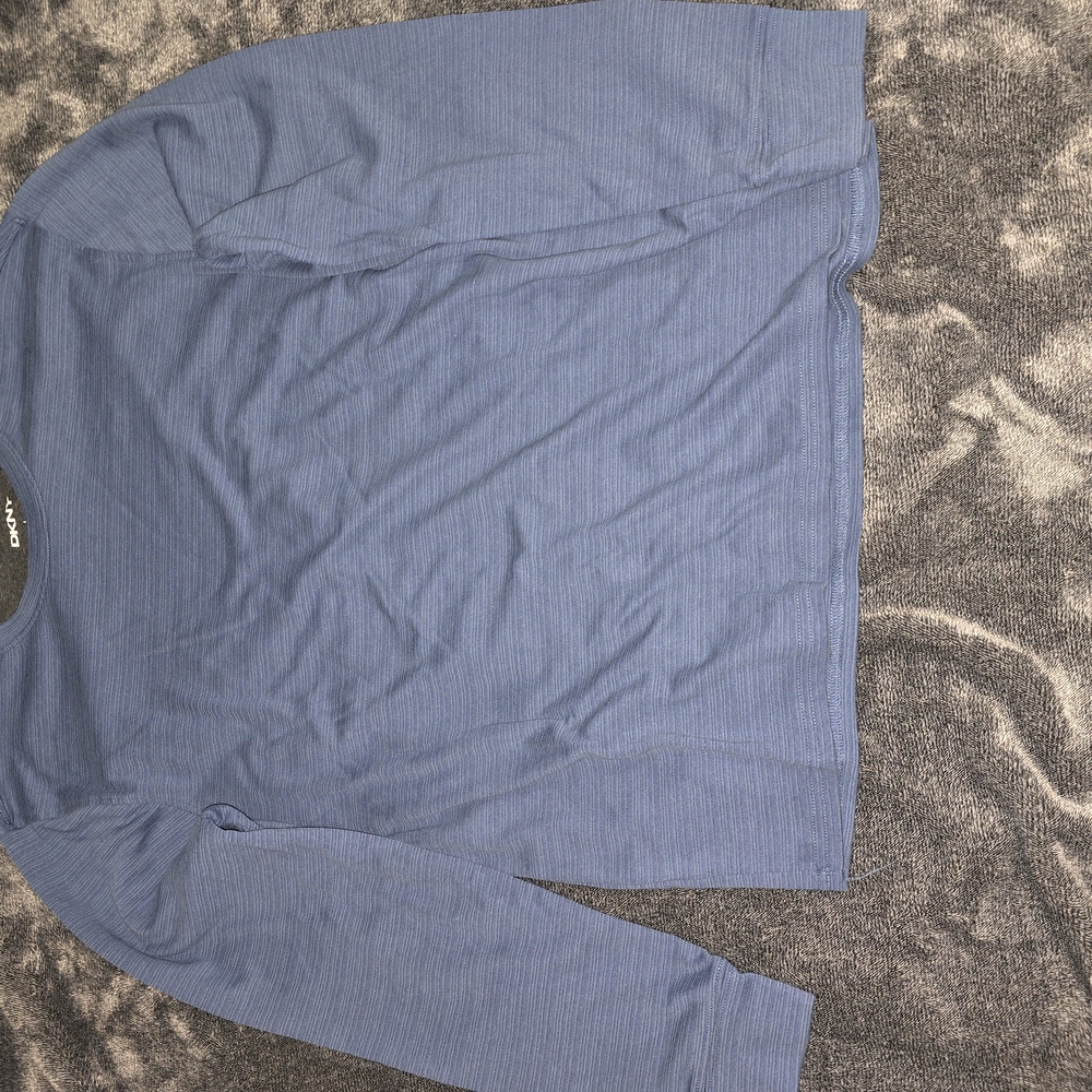 DKNY Men's Blue Crewneck Sweater